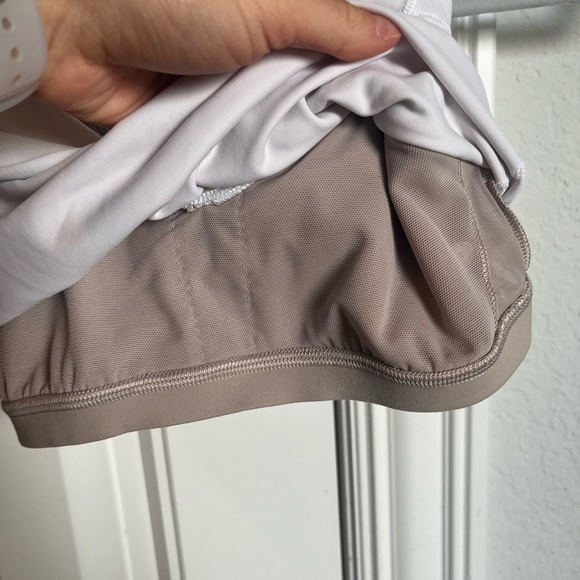 Lululemon white Align Tank top size 2 - Picture 7 of 9